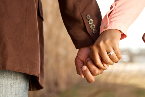 結婚しない彼氏に見切りをつけるベストタイミング 結婚願望を強力に引き出す方法も紹介 復縁love